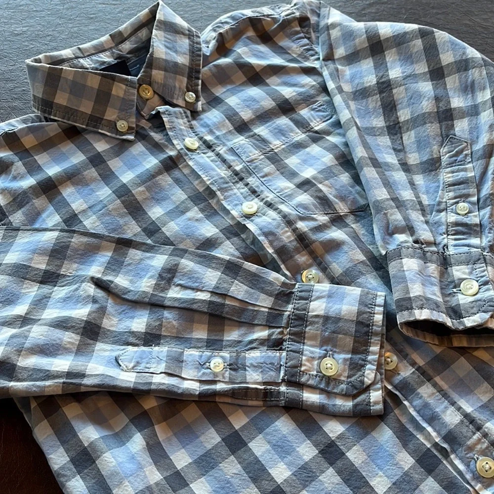 GAP | Long Sleeve Button Down Shirt sz S (6-7)